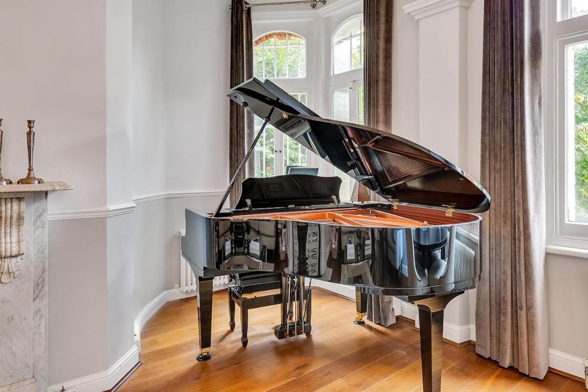 Luxury Kensington Flat - Private Garden - Tube 4 Min Walk Apartment London Exterior photo
